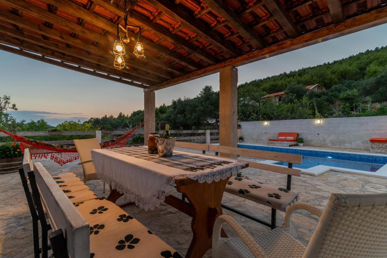 Eden Mediterranean House Vrsine Extérieur photo